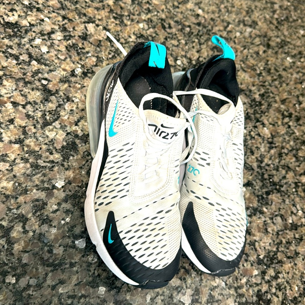 Nile air 270 G, size 6.5